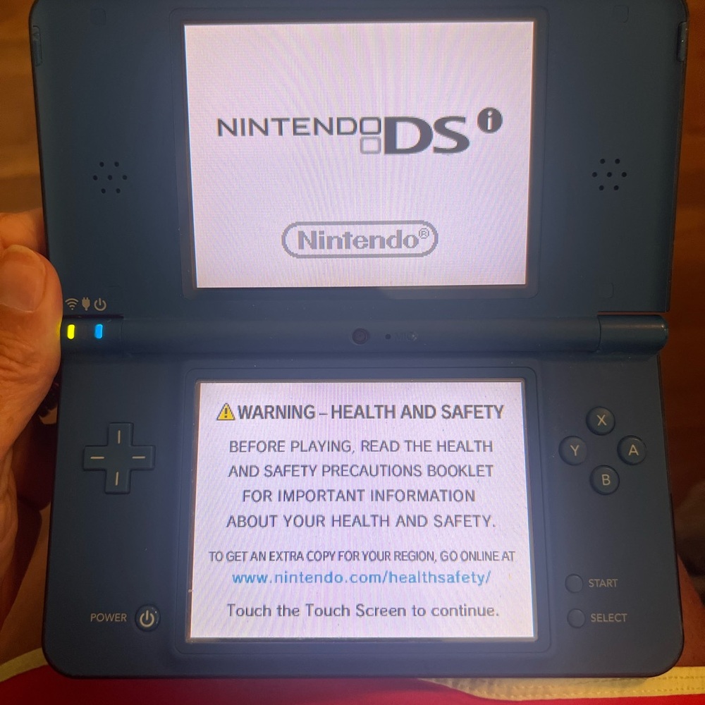 Nintendo DSi XL